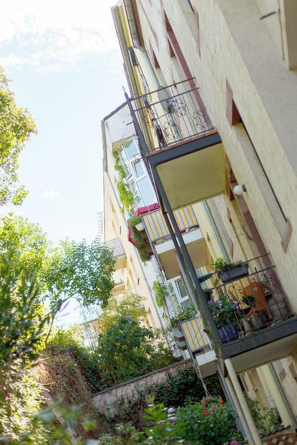 Charming Charlotte Apartment Saarbruecken Exterior photo